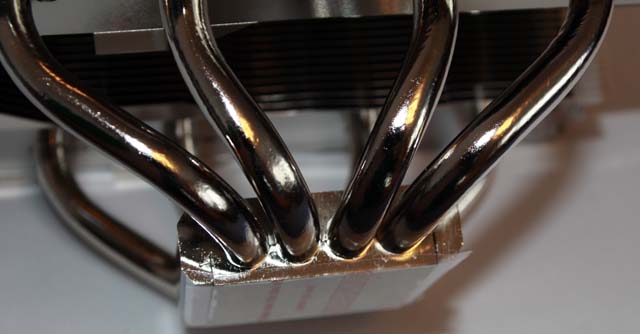 Процессорный кулер Thermalright Silver Arrow - McLaren в мире воздушного охлаждения