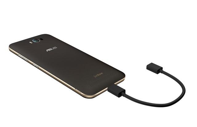 Компания Asus представляет ZenFone Max – смартфон с аккумулятором высокой емкости