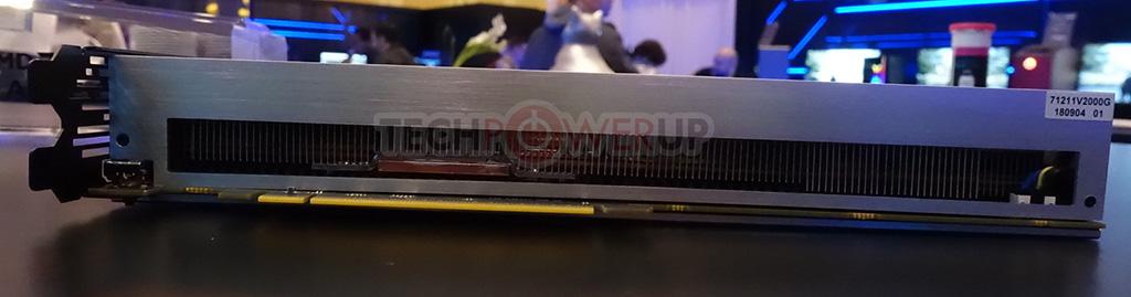 AMD представила видеокарту Radeon Vega VII: 7 нм и вдвое больше памяти