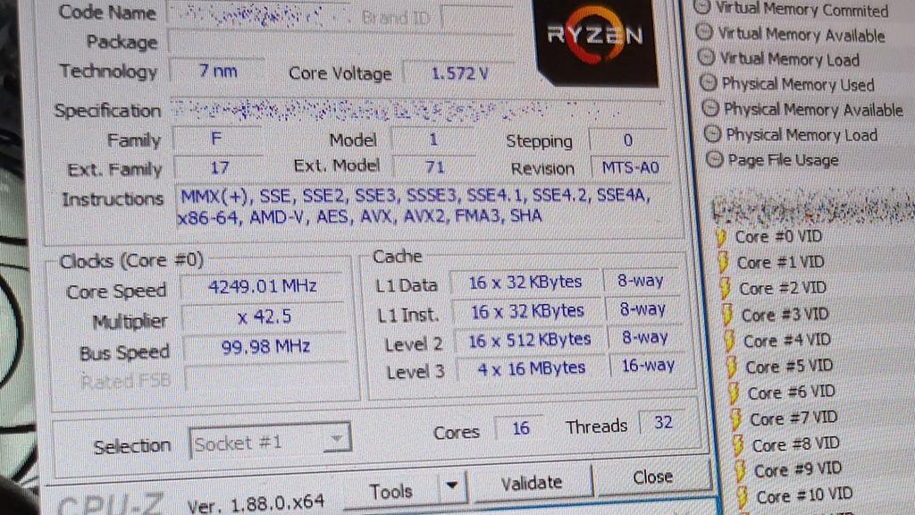 16-ядерный AMD Ryzen 3000 существует, и даже разгоняется