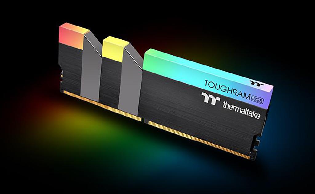 Computex 2019: оперативная память Thermaltake ToughRAM RGB