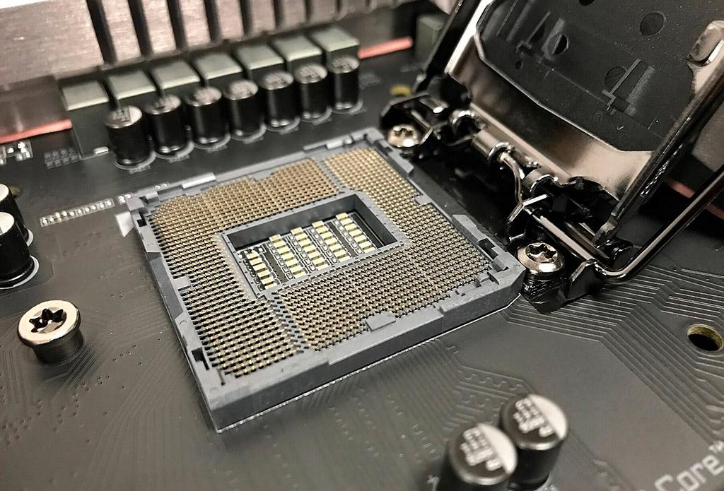 Слух: платформа Intel LGA1700 будет долгожителем