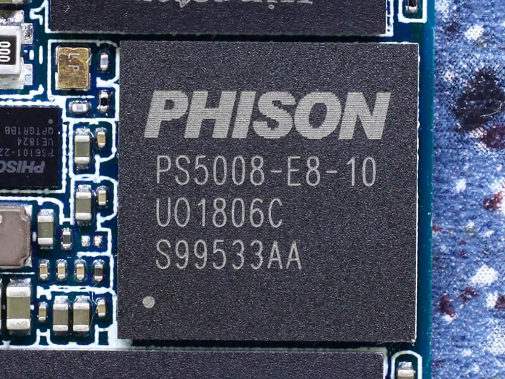 Контроллеры Phison совместимы с китайской памятью YMTC