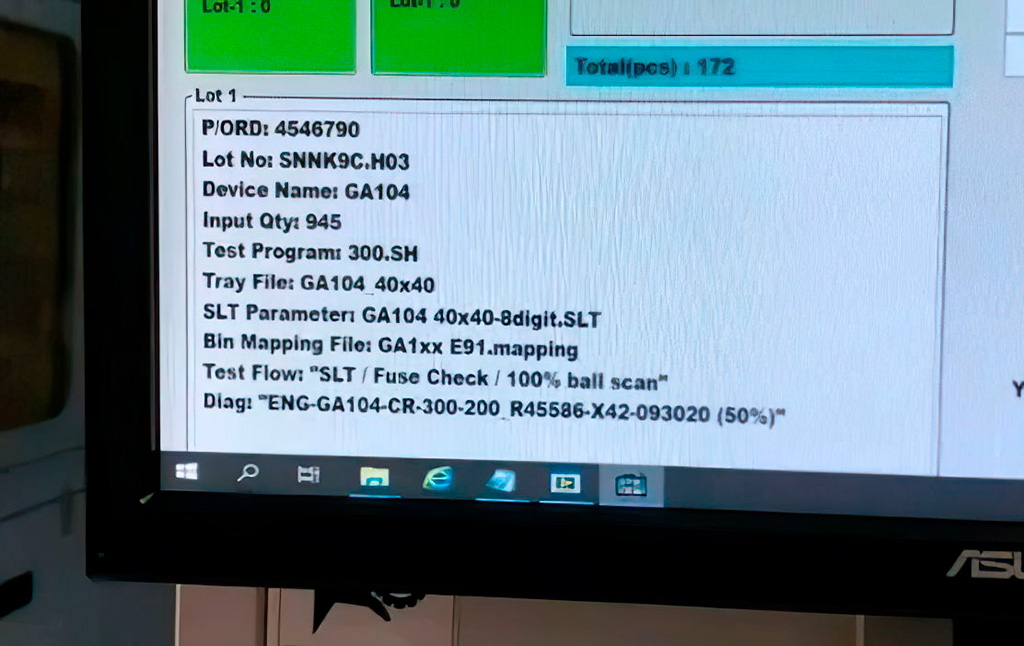 GPU NVIDIA GA104-300 для GeForce RTX 3070 позируют на групповом фото