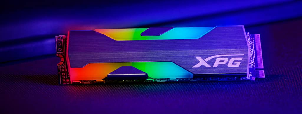 XPG Spectrix S20G - не топовые SSD с подсветкой