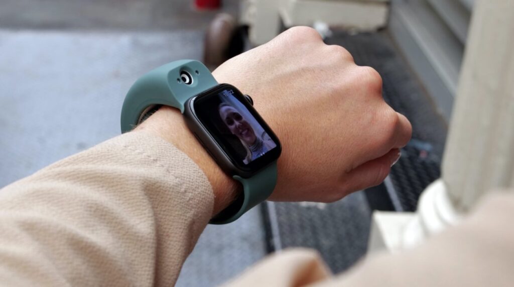Новый аксессуар от Wristcam: ремешок с камеры на Apple Watch