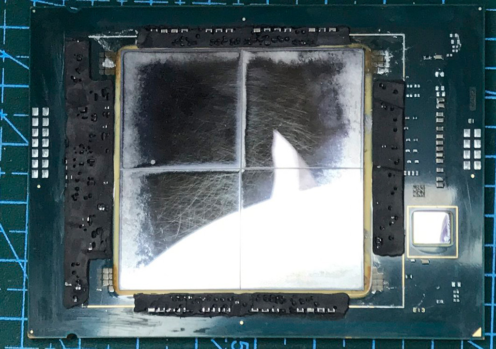 Рассматриваем серверный процессор Intel Sapphire Rapids без крышки