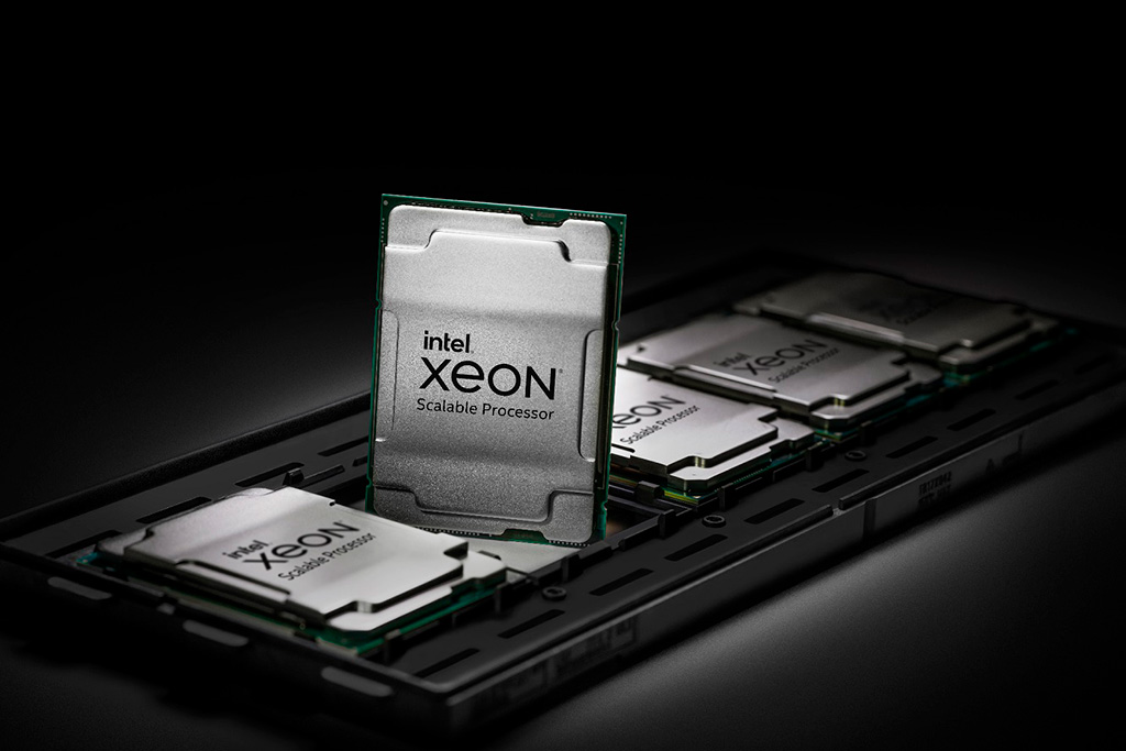 С AMD Ryzen Threadripper Pro посоперничают новые Intel Xeon W-3300