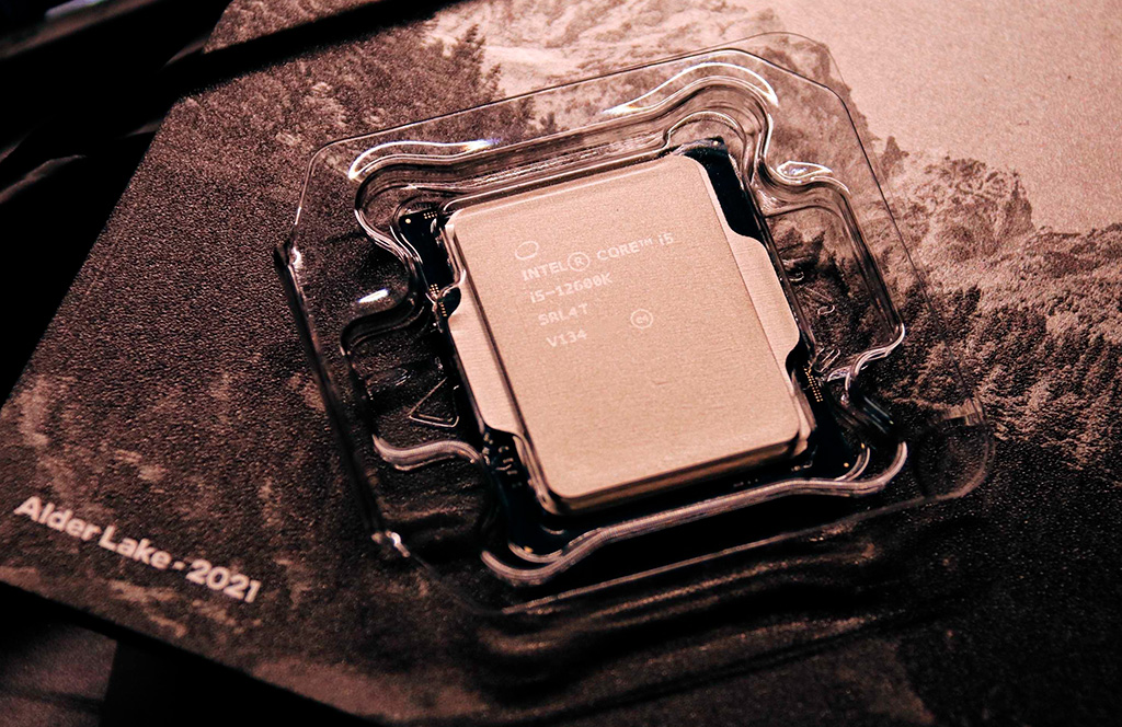 Intel Core i5-12600K превосходит Core i9-11900K