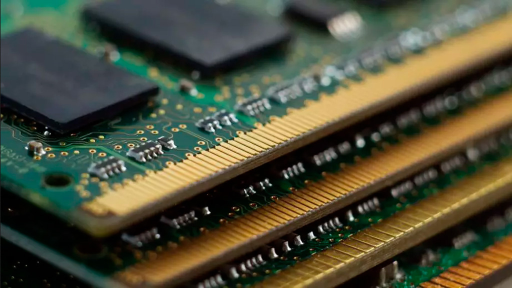 Новости про DDR3: запасы резко сокращаются, память дорожает, Samsung и SK Hynix готовятся полностью свернуть производство