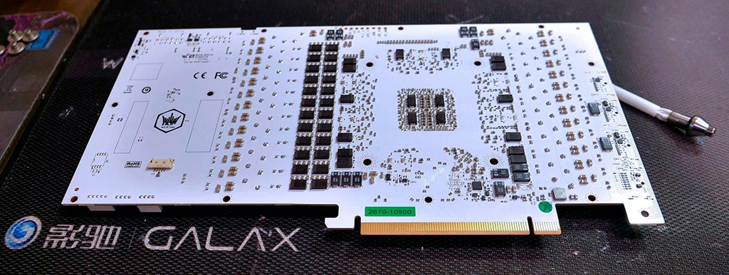 Galax GeForce RTX 4090 HOF получила сразу пару разъёмов 12VHPWR