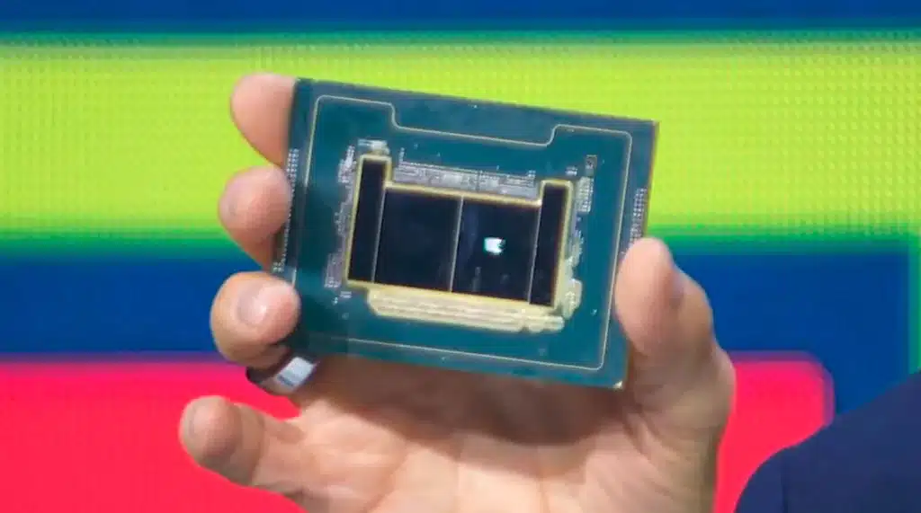 В качестве ответа на AMD EPYC Bergamo компания Intel готовит 288-ядерный процессор Sierra Forest