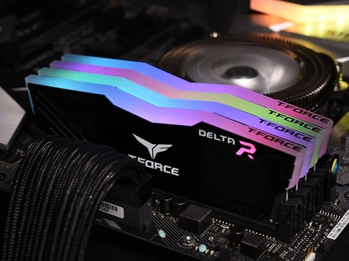 Производители готовых систем скупают оперативную память на спотовом рынке в ожидании тотального дефицита