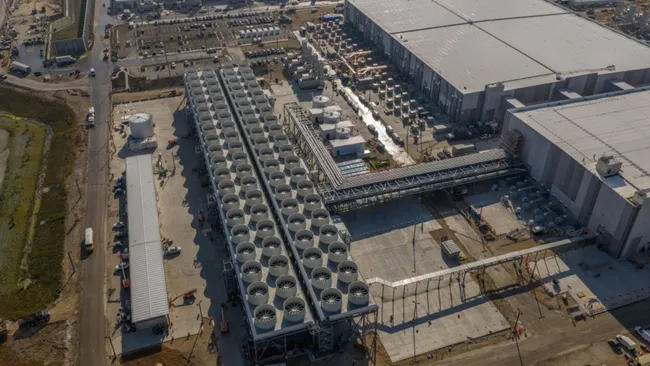 Microsoft меняет подход к строительству ИИ-дата-центров — компания обещает «быть хорошим соседом» для местных сообществ