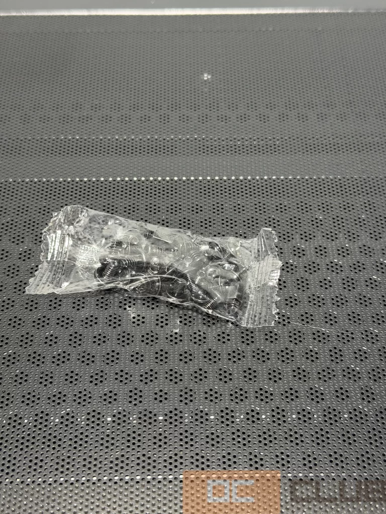 PowerCase vision micro m5: обзор. Ничего лишнего.