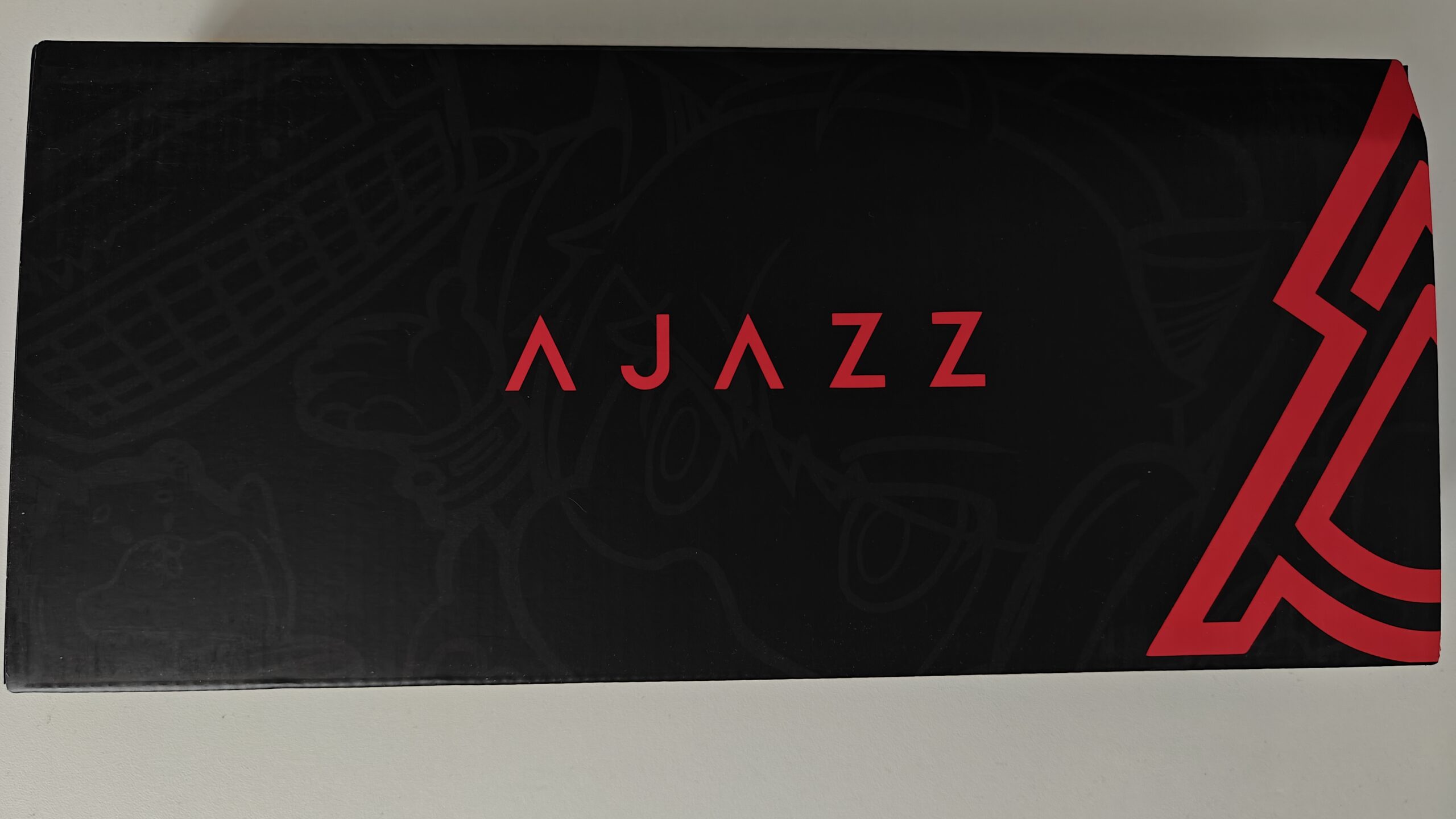 AJAZZ AK820 PRO: обзор. Экран, крутилка и прекрасный звук!